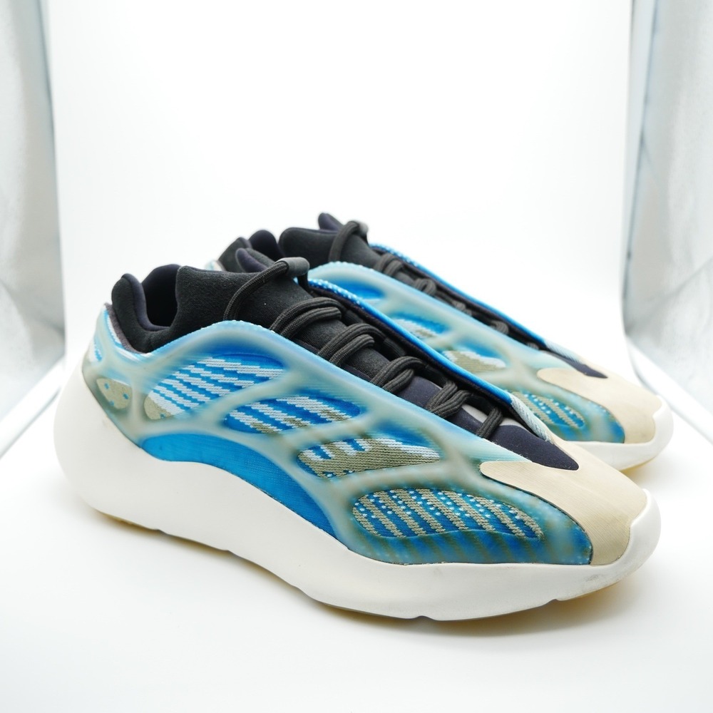 Adidas Yeezy 700 V3 Arzareth Blue Glow In The Dark G54850 Mens Sneakers Size 9